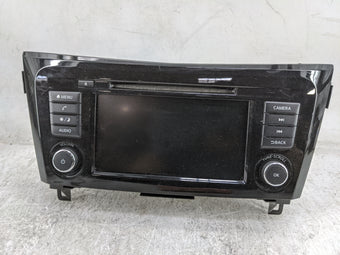 compare product 2020 Nissan Rogue Sport Radio AM FM Cd Player Receiver Replacement P/N:2591A8FM0C 7505751067, AIVIP32R0 Fits Fits 2018 2019 OEM Used Auto Parts