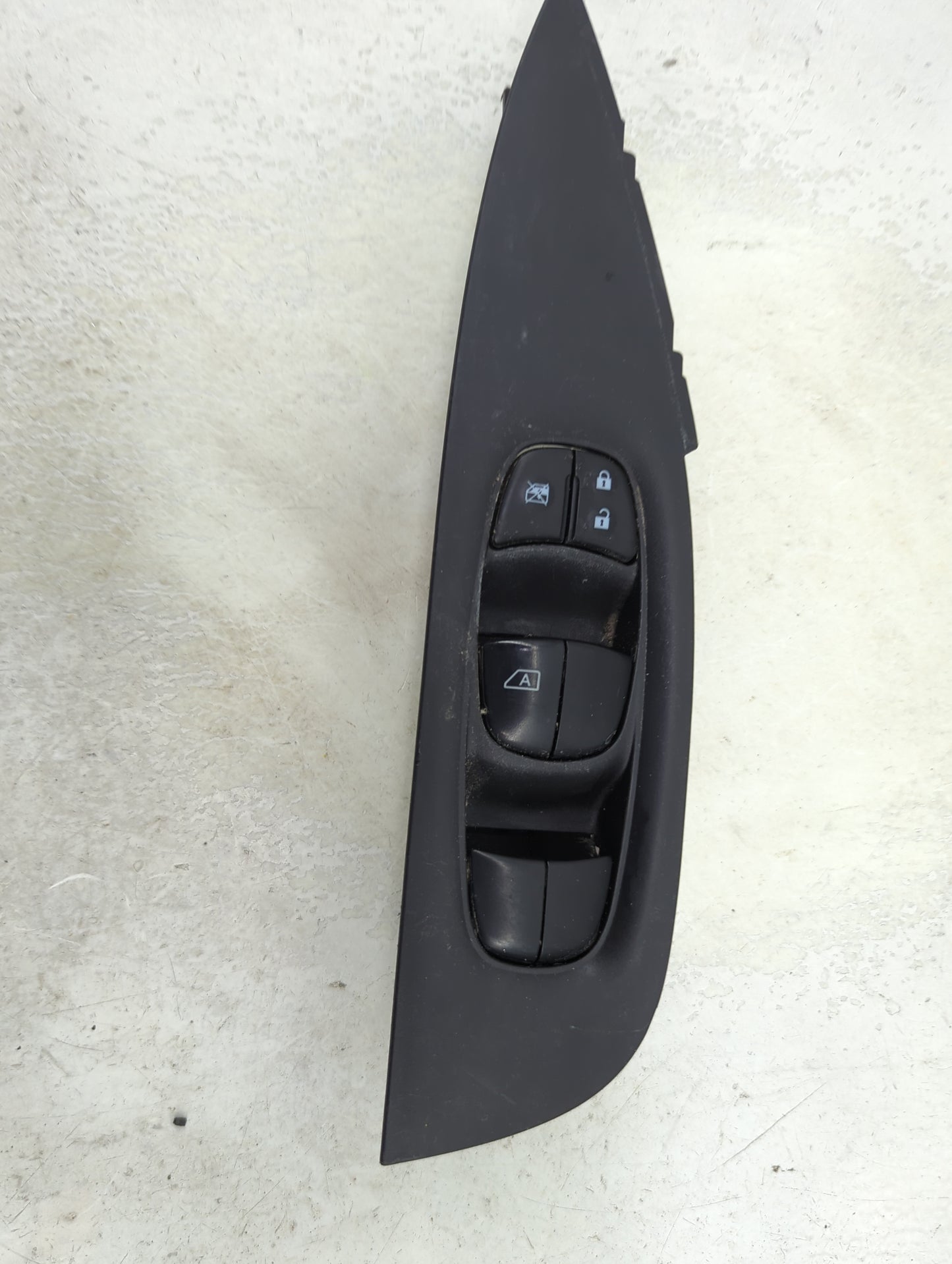 2017-2022 Nissan Rogue Sport Master Power Window Switch Replacement Driver Side Left P/N:25401 6MA0C Fits OEM Used Auto Part