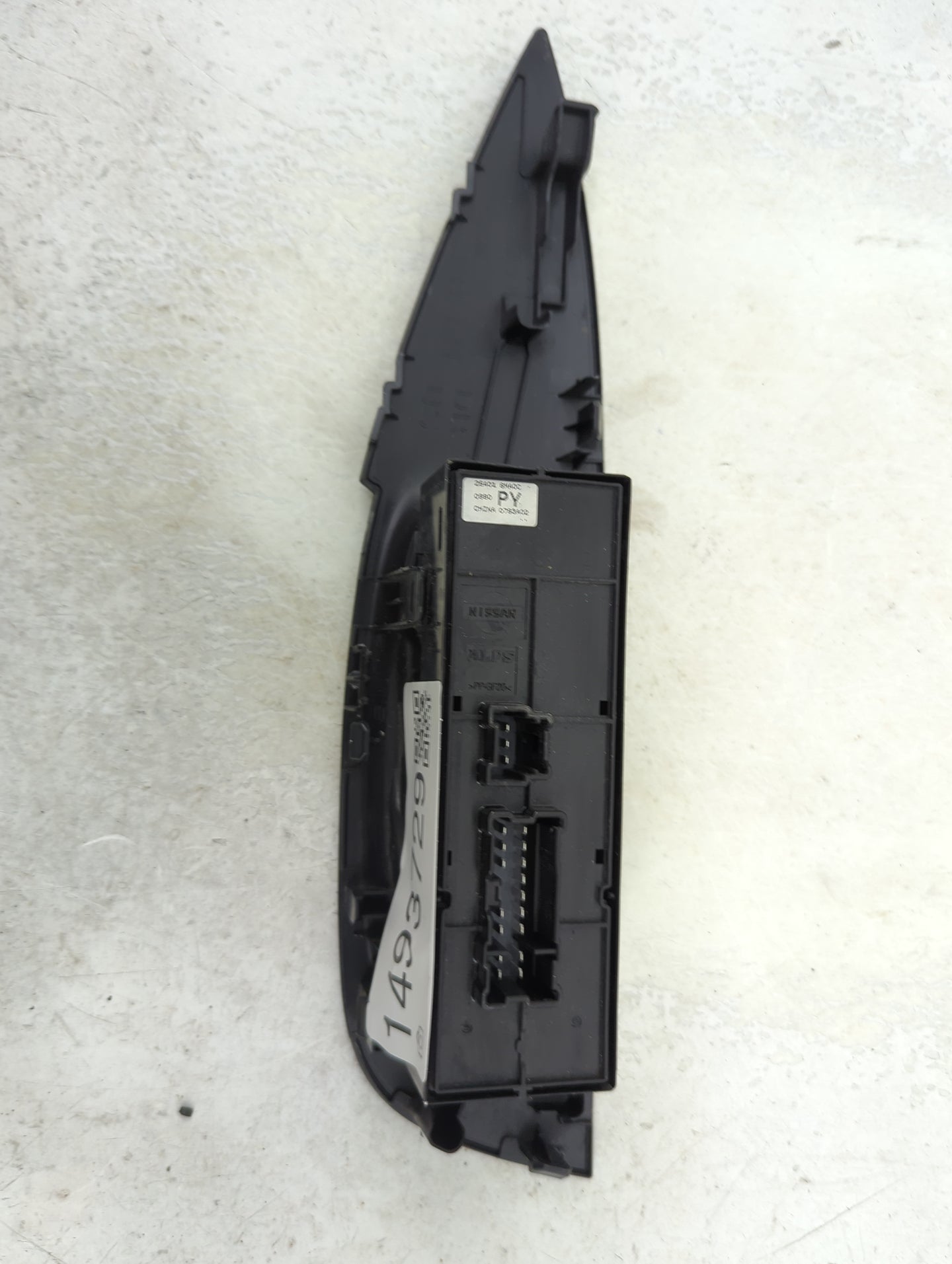 2017-2022 Nissan Rogue Sport Master Power Window Switch Replacement Driver Side Left P/N:25401 6MA0C Fits OEM Used Auto Part