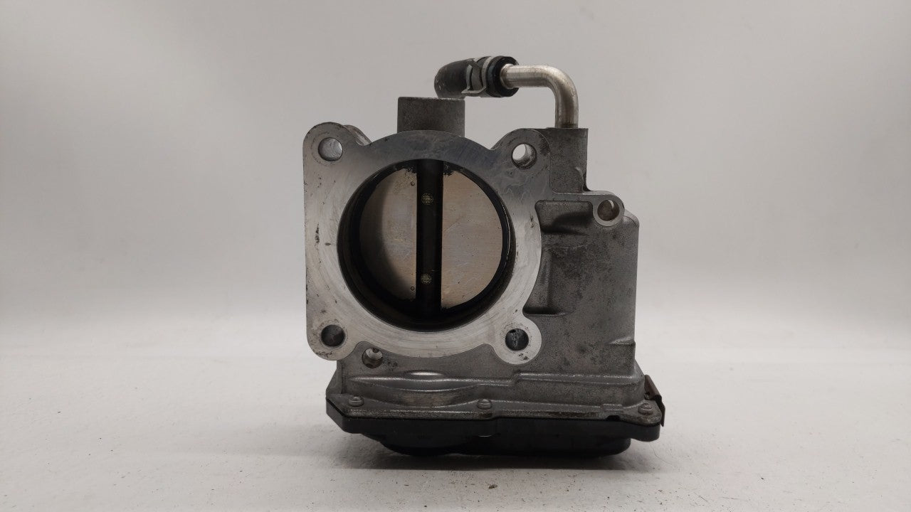 2018-2019 Nissan Rogue Sport Throttle Body P/N:4BA60-01 4BA60-01 F Fits Fits 2018 2019 OEM Used Auto Parts - Oemusedautopart