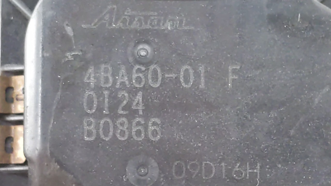 2018-2019 Nissan Rogue Sport Throttle Body P/N:4BA60-01 4BA60-01 F Fits Fits 2018 2019 OEM Used Auto Parts - Oemusedautopart