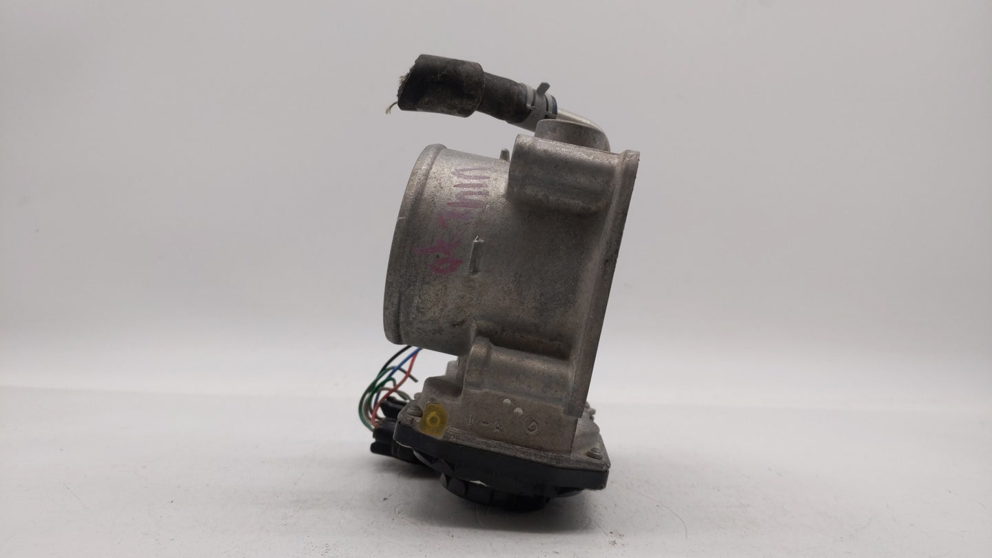 2018-2019 Nissan Rogue Sport Throttle Body P/N:4BA60-01 4BA60-01 F Fits Fits 2018 2019 OEM Used Auto Parts - Oemusedautopart
