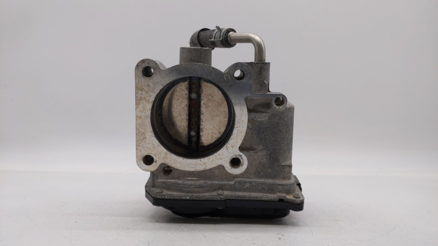 2018-2019 Nissan Rogue Sport Throttle Body P/N:4BA60-01 4BA60-01 F Fits Fits 2018 2019 OEM Used Auto Parts - Oemusedautopart