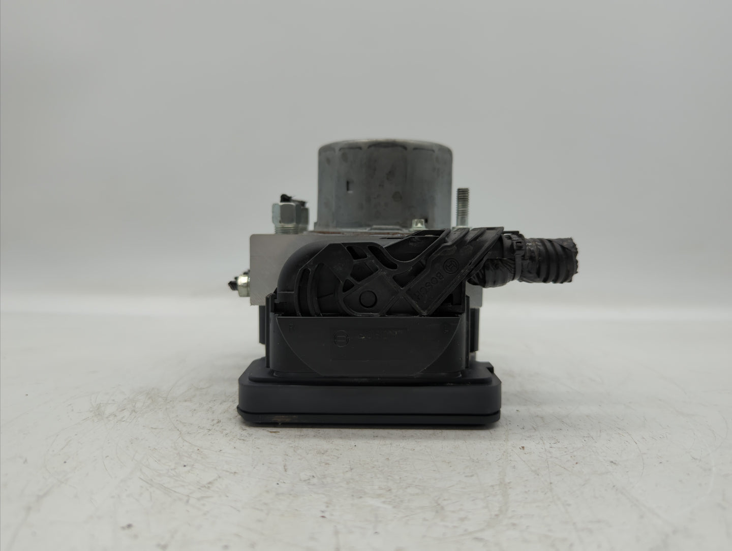 2019 Nissan Rogue Sport ABS Pump Control Module Replacement P/N:47660 6MM0A Fits OEM Used Auto Parts - Oemusedautoparts1.com