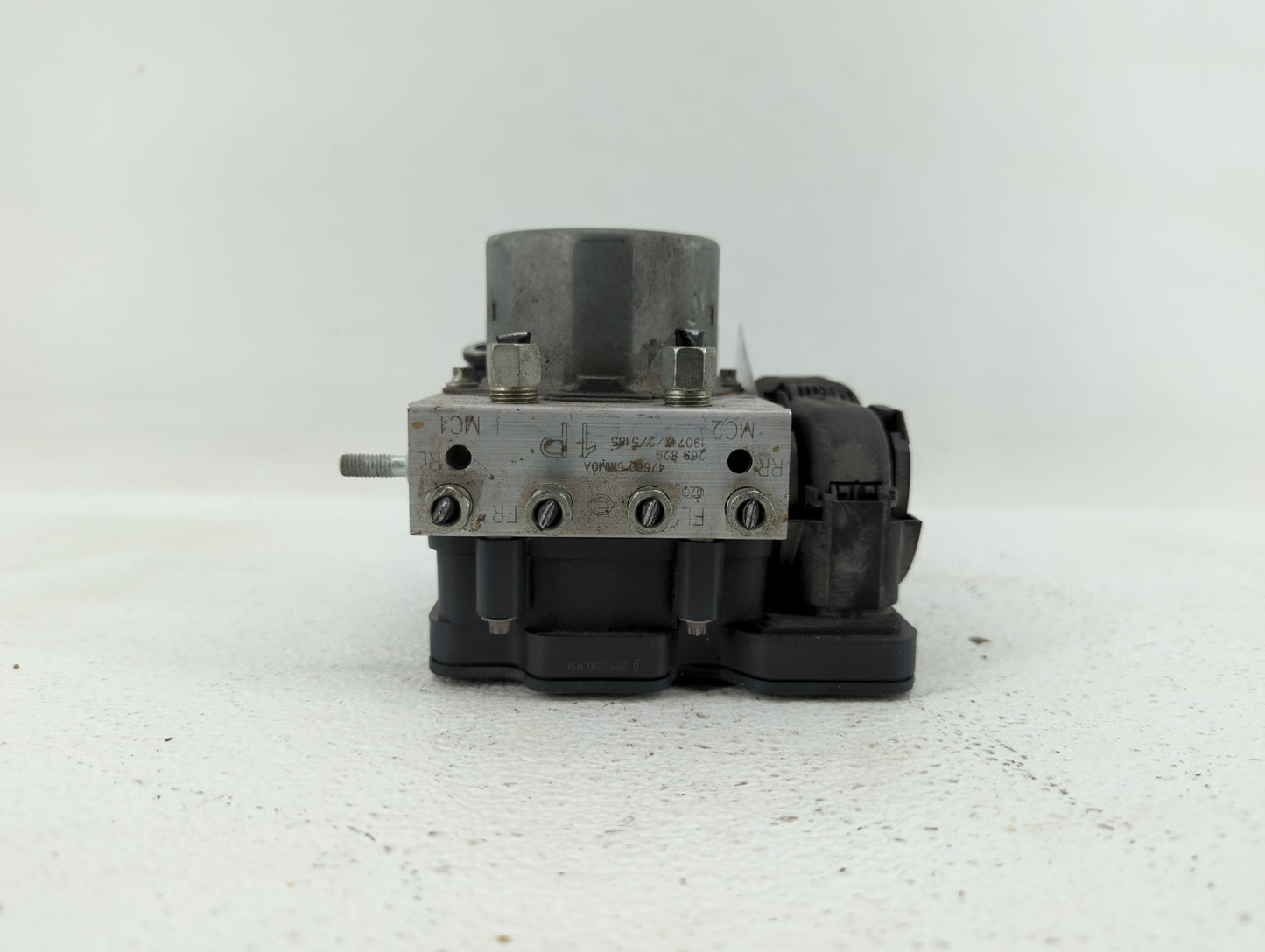 2019 Nissan Rogue Sport ABS Pump Control Module Replacement P/N:47660 6MM0A Fits OEM Used Auto Parts - Oemusedautoparts1.com