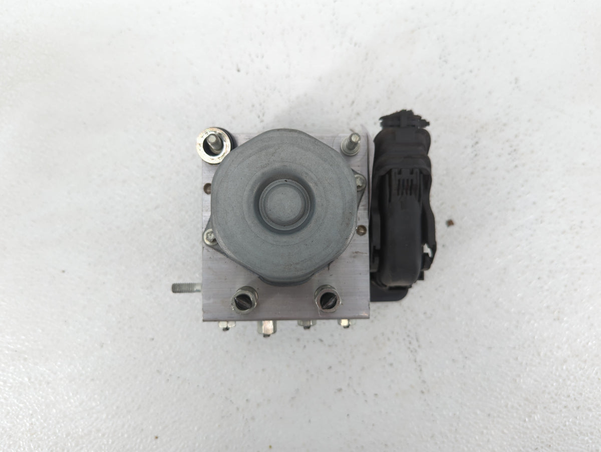 2019-2021 Nissan Rogue Sport Anti-Lock Brake ABS Pump Module Actuator OEM P/N:47660 6MM0A Fits Fits 2019 2020 2021 OEM Used 