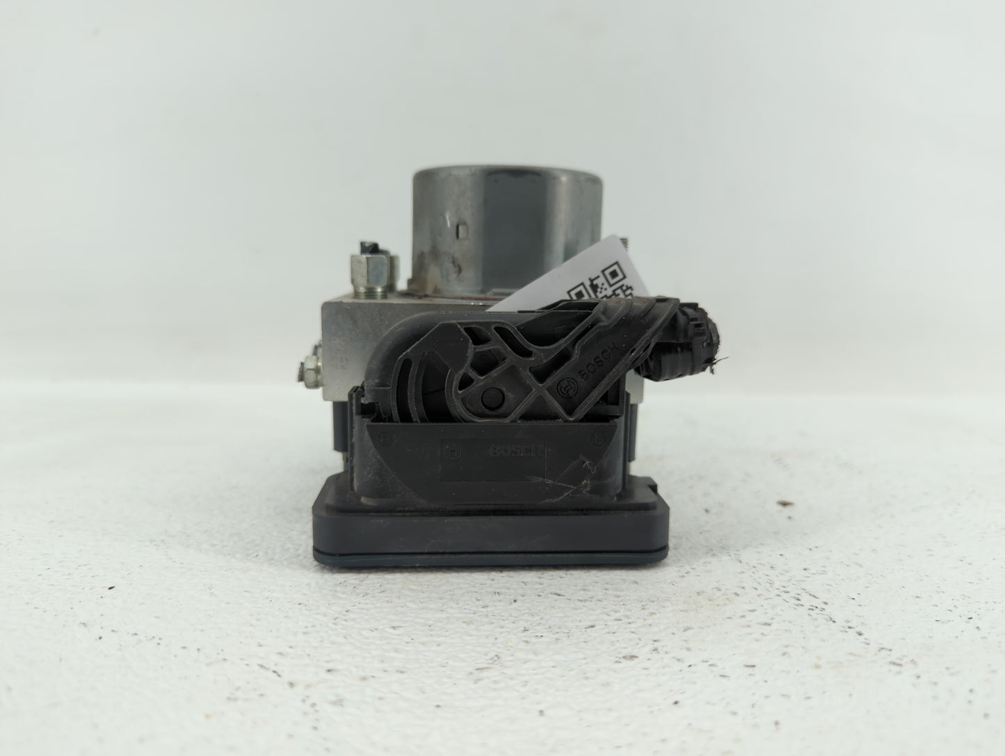 2019 Nissan Rogue Sport ABS Pump Control Module Replacement P/N:47660 6MM0A Fits OEM Used Auto Parts - Oemusedautoparts1.com
