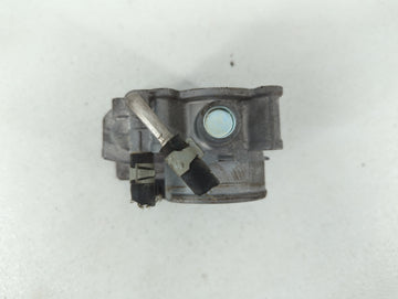 2018-2019 Nissan Rogue Sport Throttle Body P/N:4BA60-01 4BA60-01 F Fits Fits 2018 2019 OEM Used Auto Parts