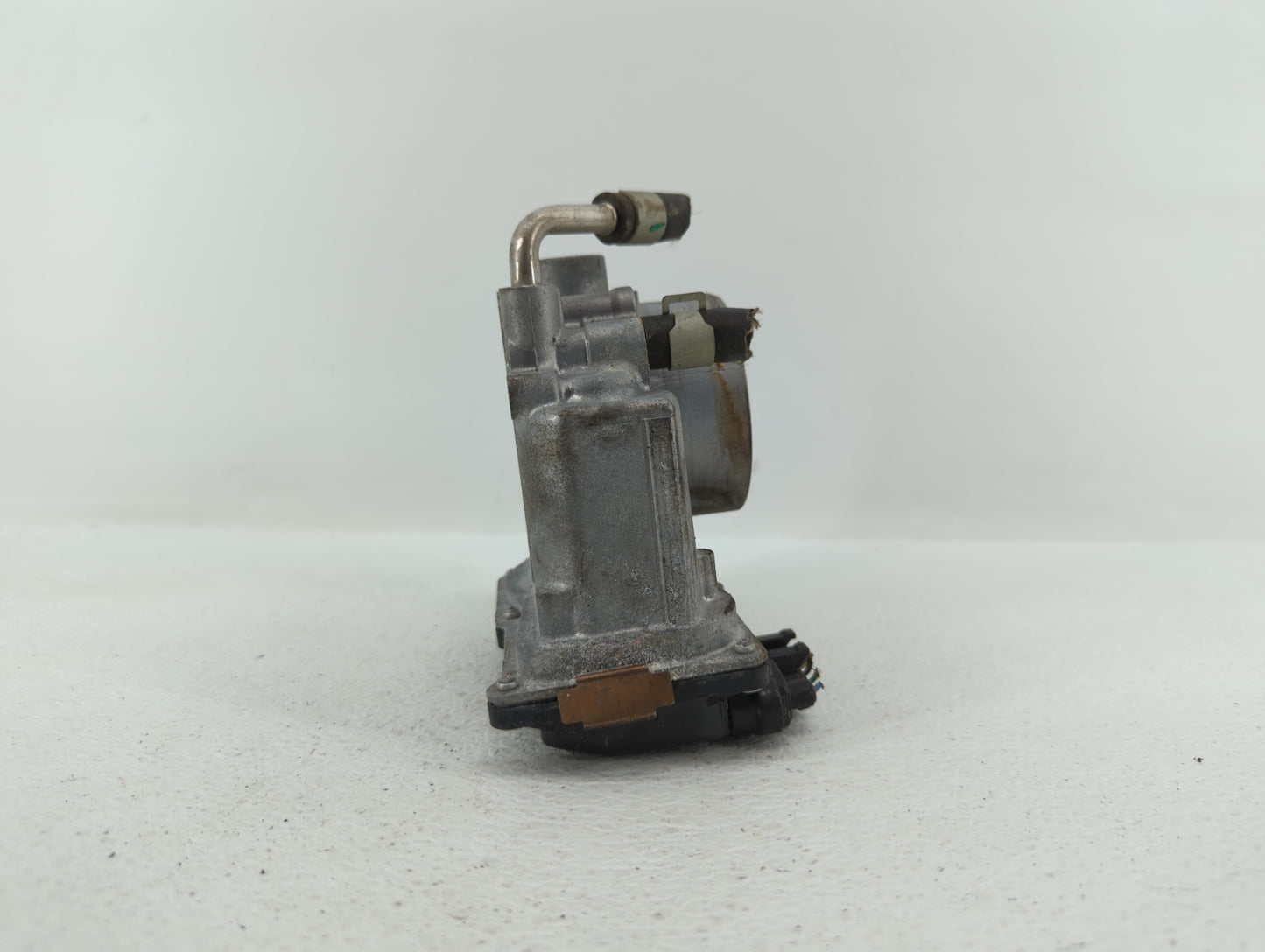2018-2019 Nissan Rogue Sport Throttle Body P/N:4BA60-01 4BA60-01 F Fits Fits 2018 2019 OEM Used Auto Parts - Oemusedautopart
