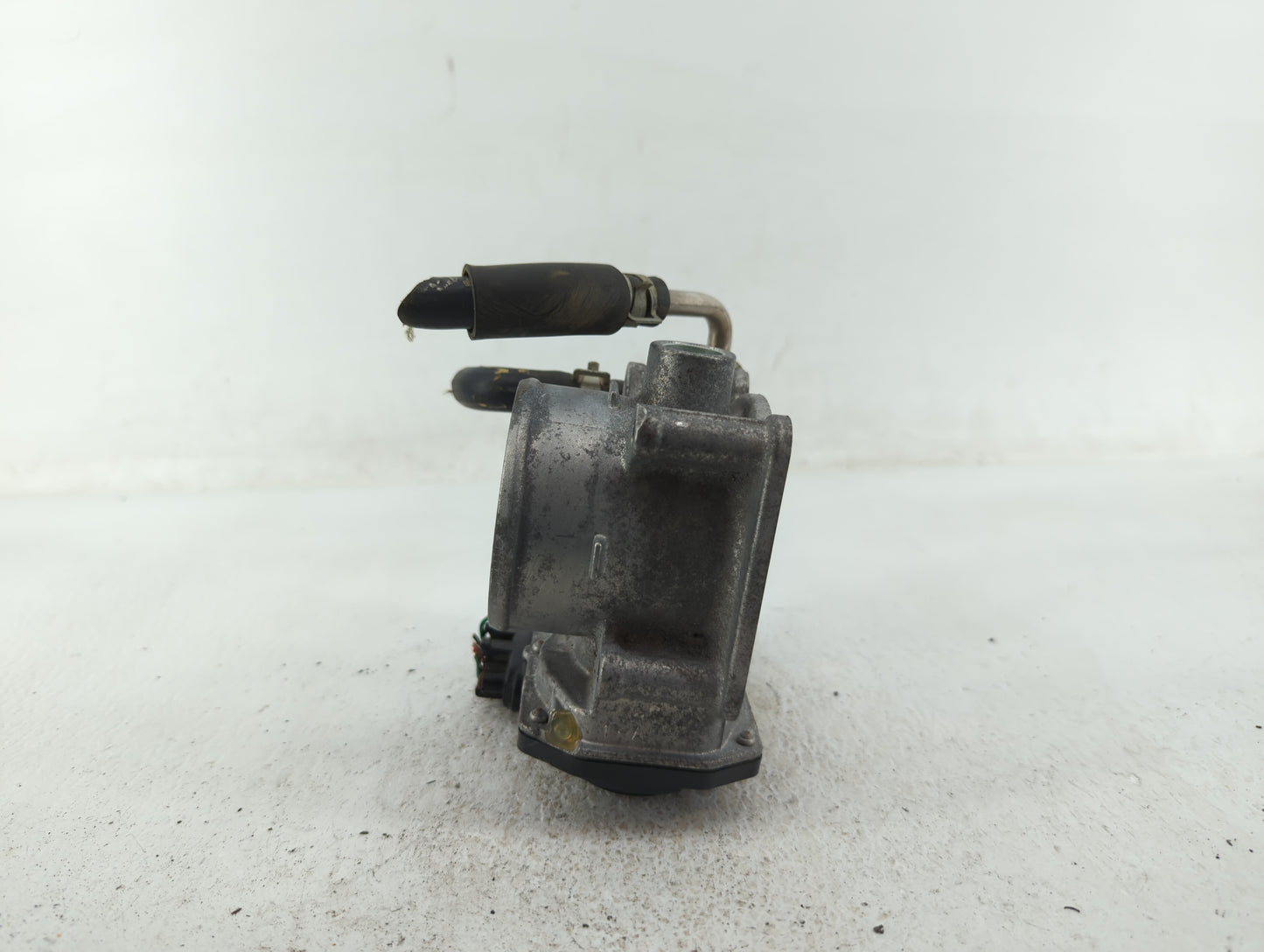 2018-2022 Nissan Rogue Sport Throttle Body P/N:4BA60-01 F Fits Fits 2018 2019 2020 2021 2022 OEM Used Auto Parts - Oemusedau