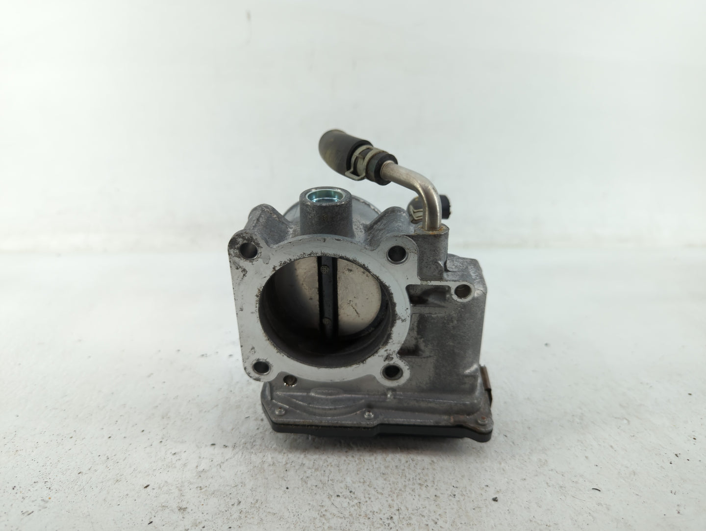 2018-2022 Nissan Rogue Sport Throttle Body P/N:4BA60-01 F Fits Fits 2018 2019 2020 2021 2022 OEM Used Auto Parts - Oemusedau