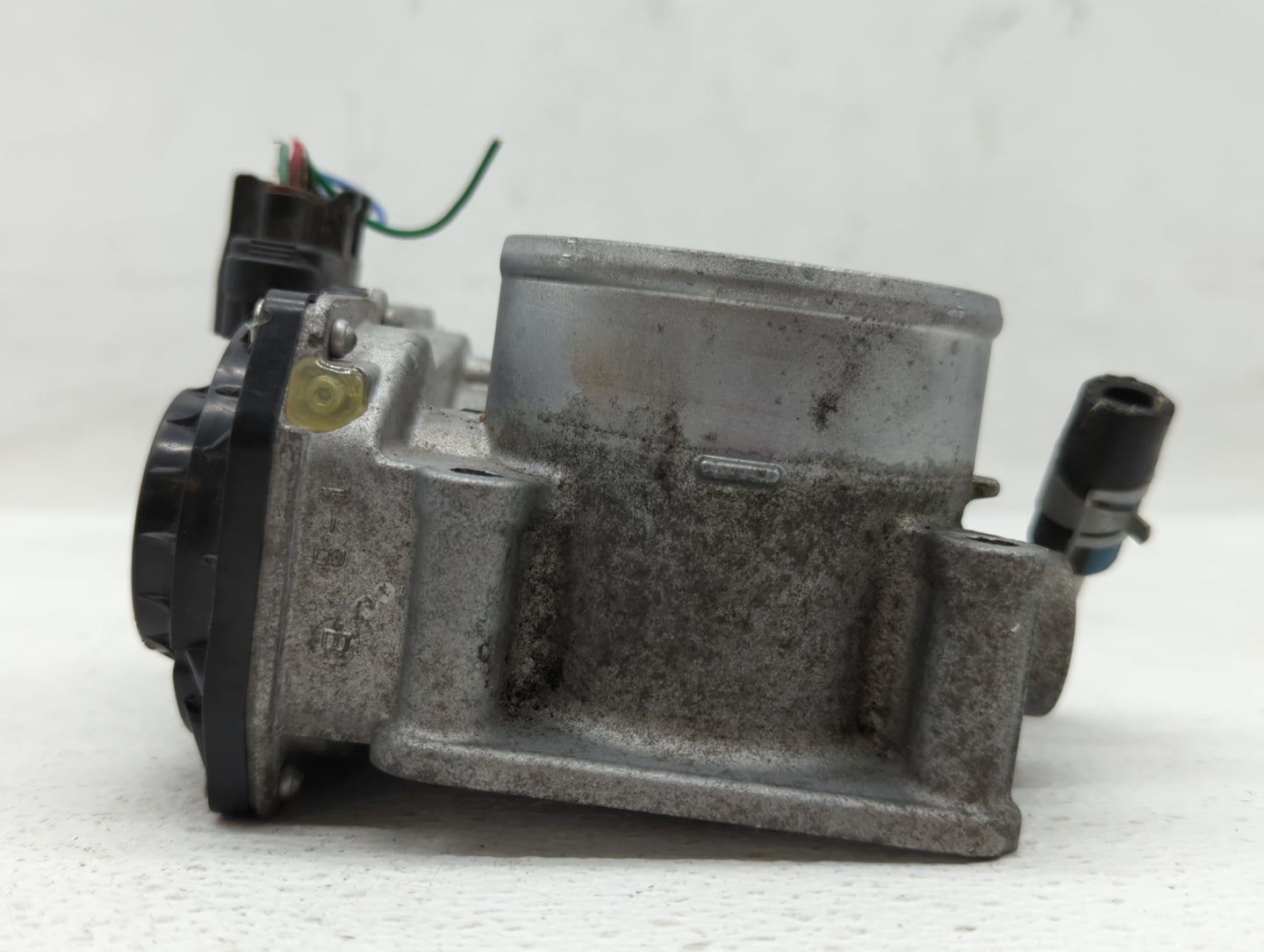 2018-2022 Nissan Rogue Sport Throttle Body P/N:4BA60-01 F Fits Fits 2018 2019 2020 2021 2022 OEM Used Auto Parts - Oemusedau