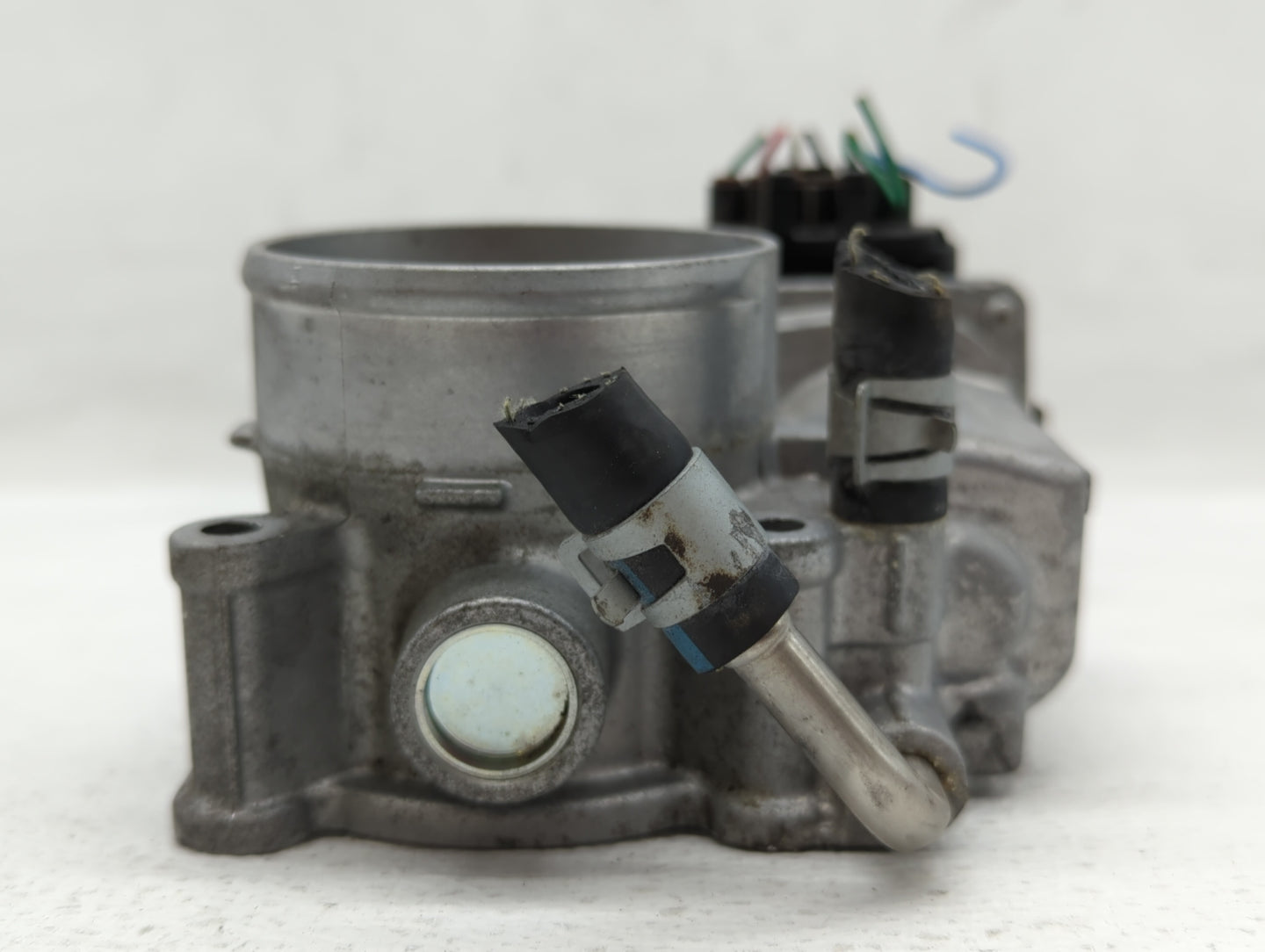 2018-2022 Nissan Rogue Sport Throttle Body P/N:4BA60-01 F Fits Fits 2018 2019 2020 2021 2022 OEM Used Auto Parts - Oemusedau