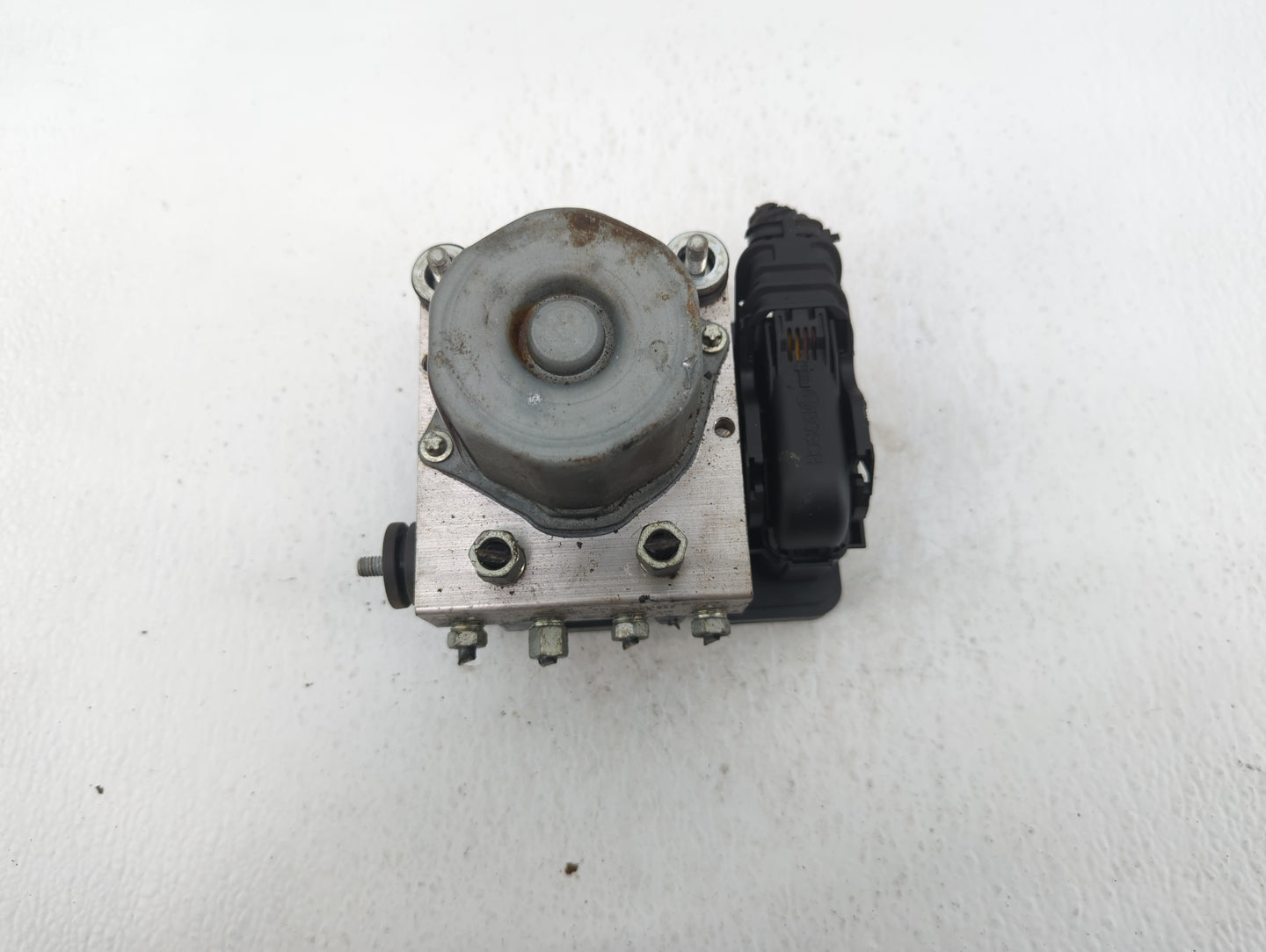 2019-2021 Nissan Rogue Sport ABS Pump Control Module Replacement P/N:47660 6MM0A Fits Fits 2019 2020 2021 OEM Used Auto Part
