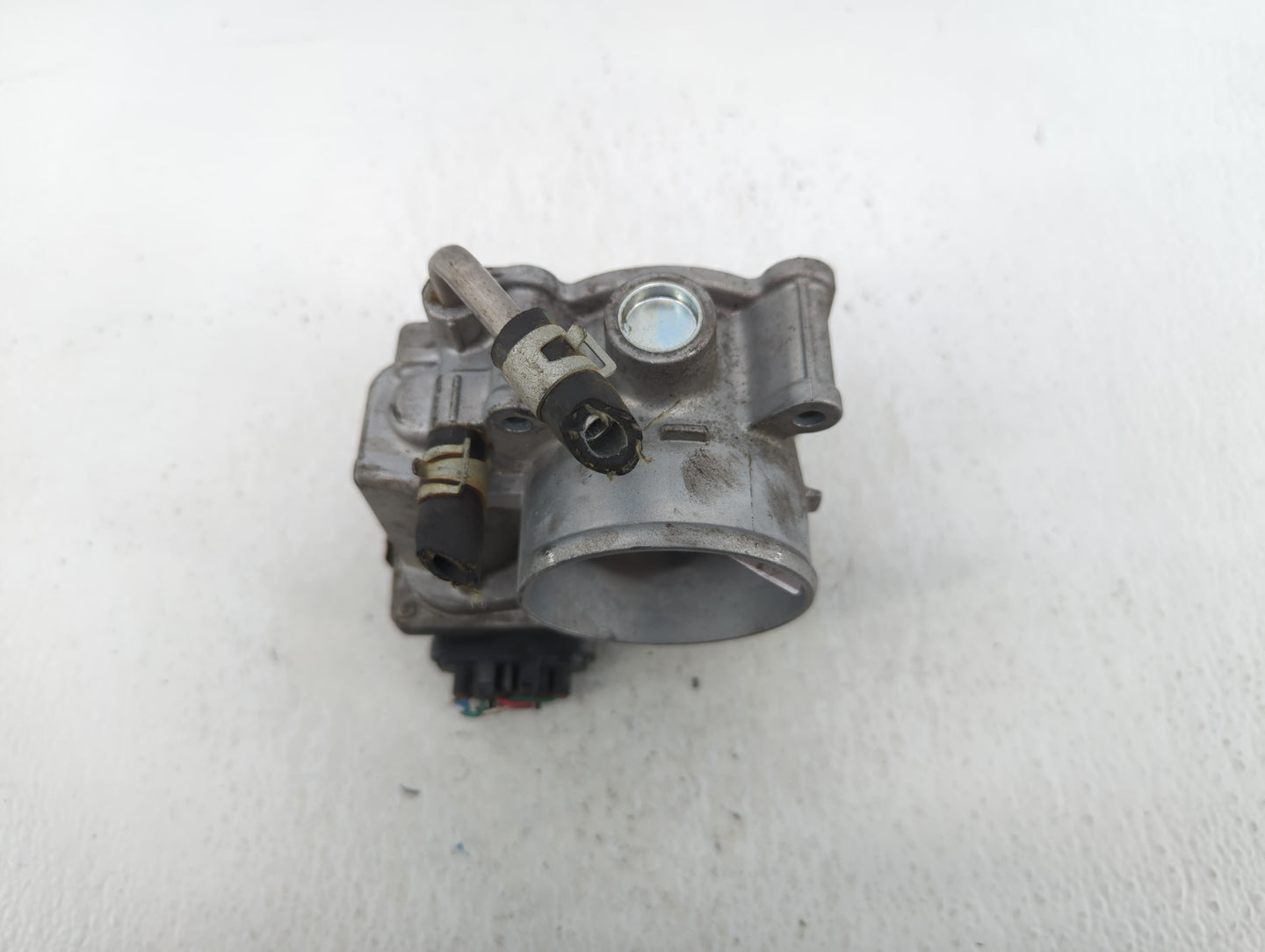 2018-2022 Nissan Rogue Sport Throttle Body P/N:4BA60-01 Fits Fits 2018 2019 2020 2021 2022 OEM Used Auto Parts - Oemusedauto