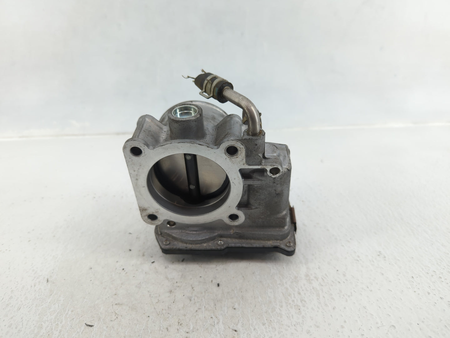 2018-2022 Nissan Rogue Sport Throttle Body P/N:4BA60-01 Fits Fits 2018 2019 2020 2021 2022 OEM Used Auto Parts - Oemusedauto