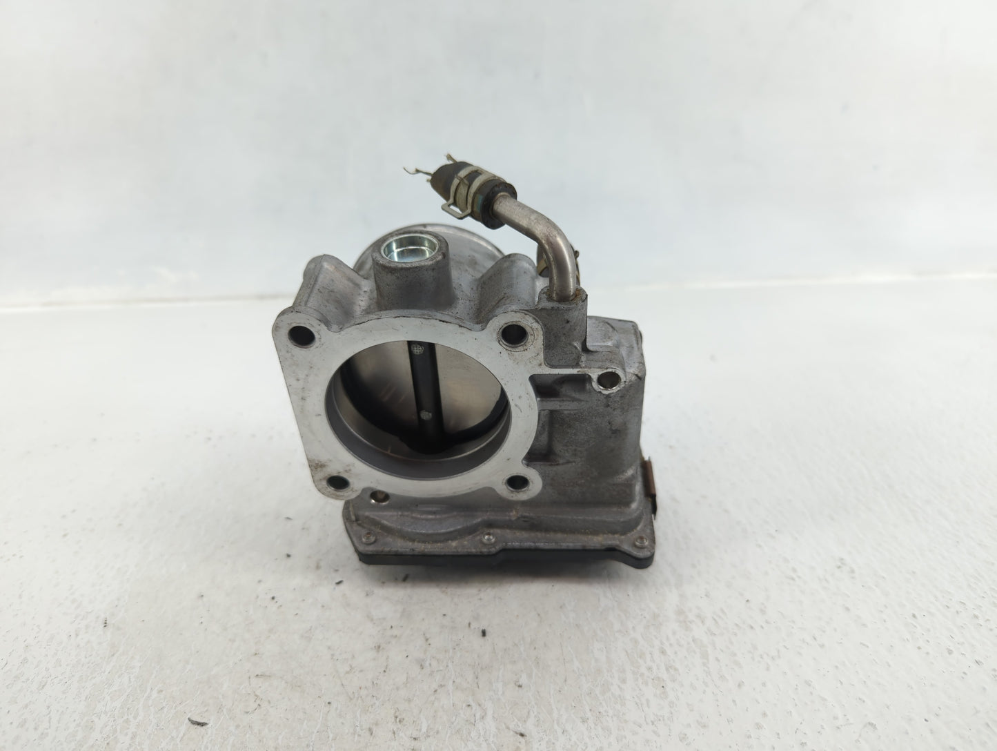 2018-2022 Nissan Rogue Sport Throttle Body P/N:4BA60-01 Fits Fits 2018 2019 2020 2021 2022 OEM Used Auto Parts - Oemusedauto