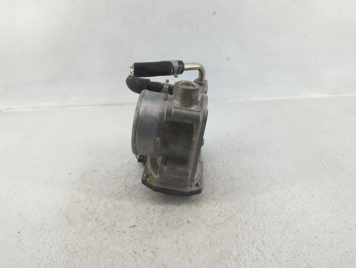 2018-2022 Nissan Rogue Sport Throttle Body P/N:4BA60-01 F Fits Fits 2018 2019 2020 2021 2022 OEM Used Auto Parts - Oemusedau