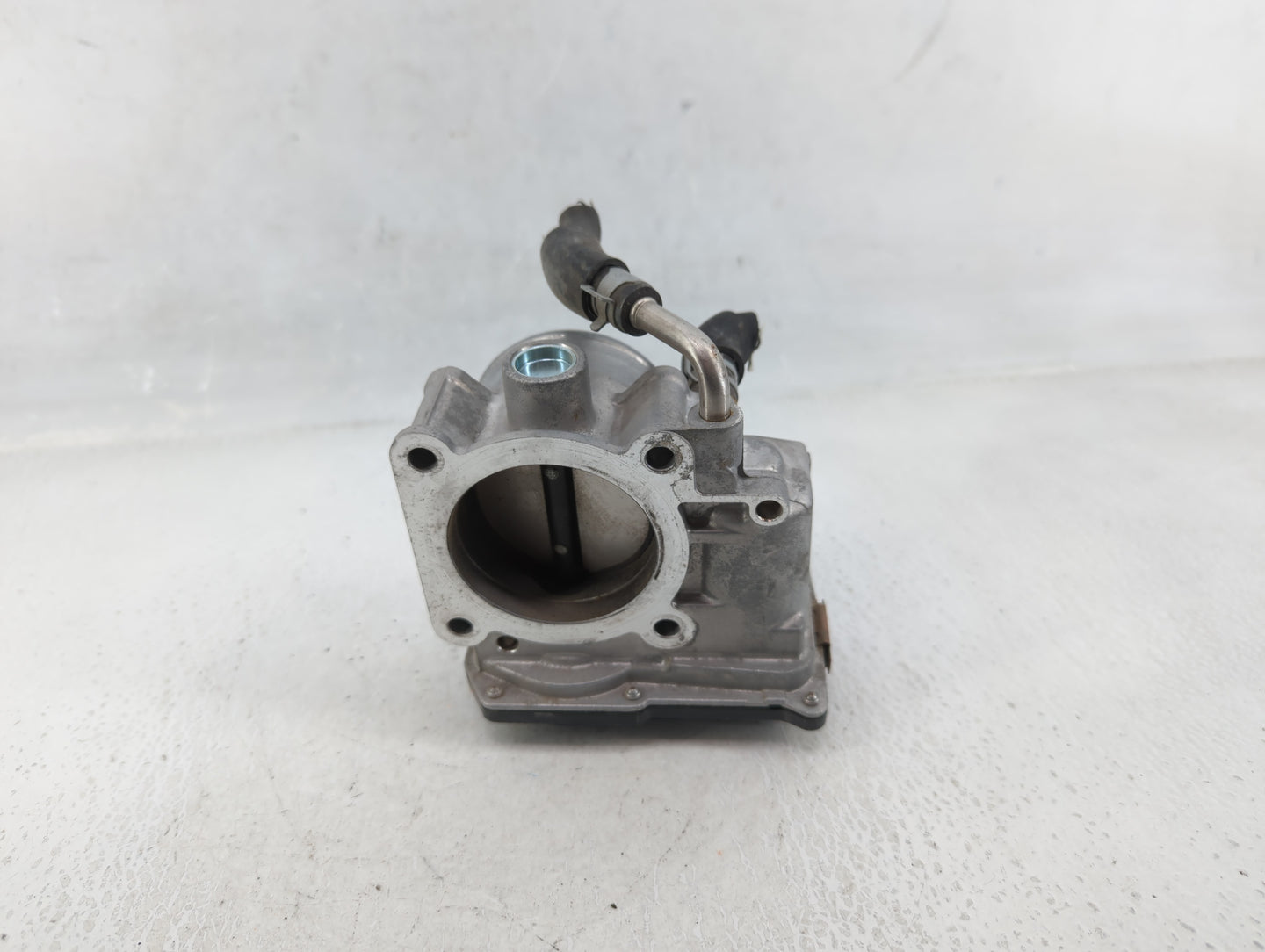 2018-2022 Nissan Rogue Sport Throttle Body P/N:4BA60-01 F Fits Fits 2018 2019 2020 2021 2022 OEM Used Auto Parts - Oemusedau