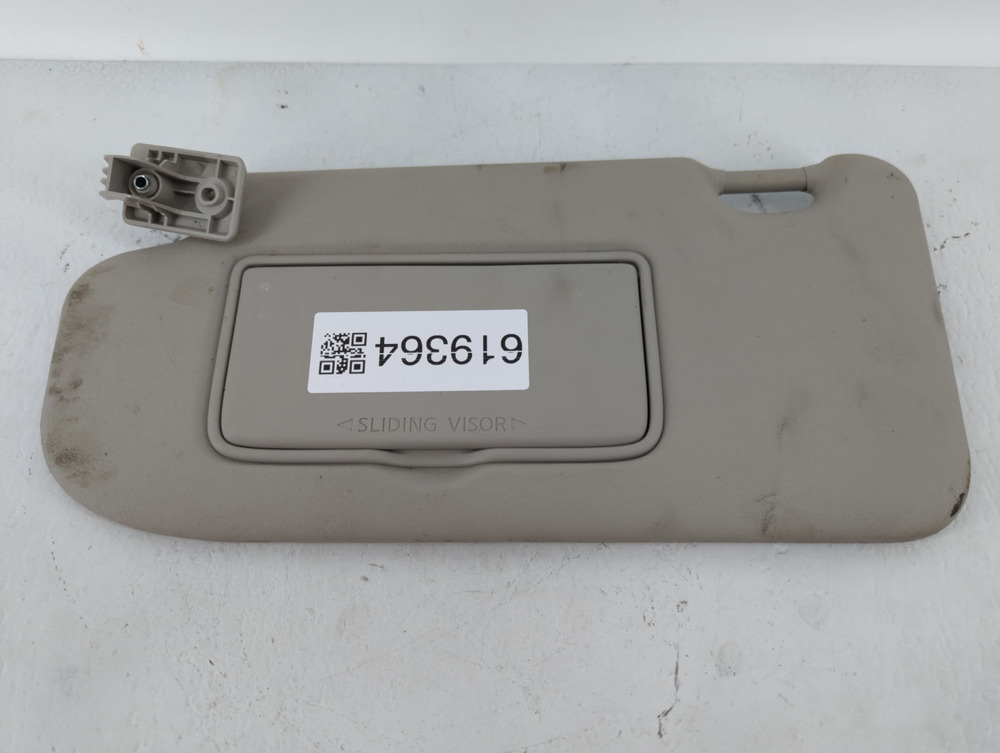2019-2022 Nissan Rogue Sport Sun Visor Shade Replacement Driver Left Mirror Fits Fits 2019 2020 2021 2022 OEM Used Auto Part