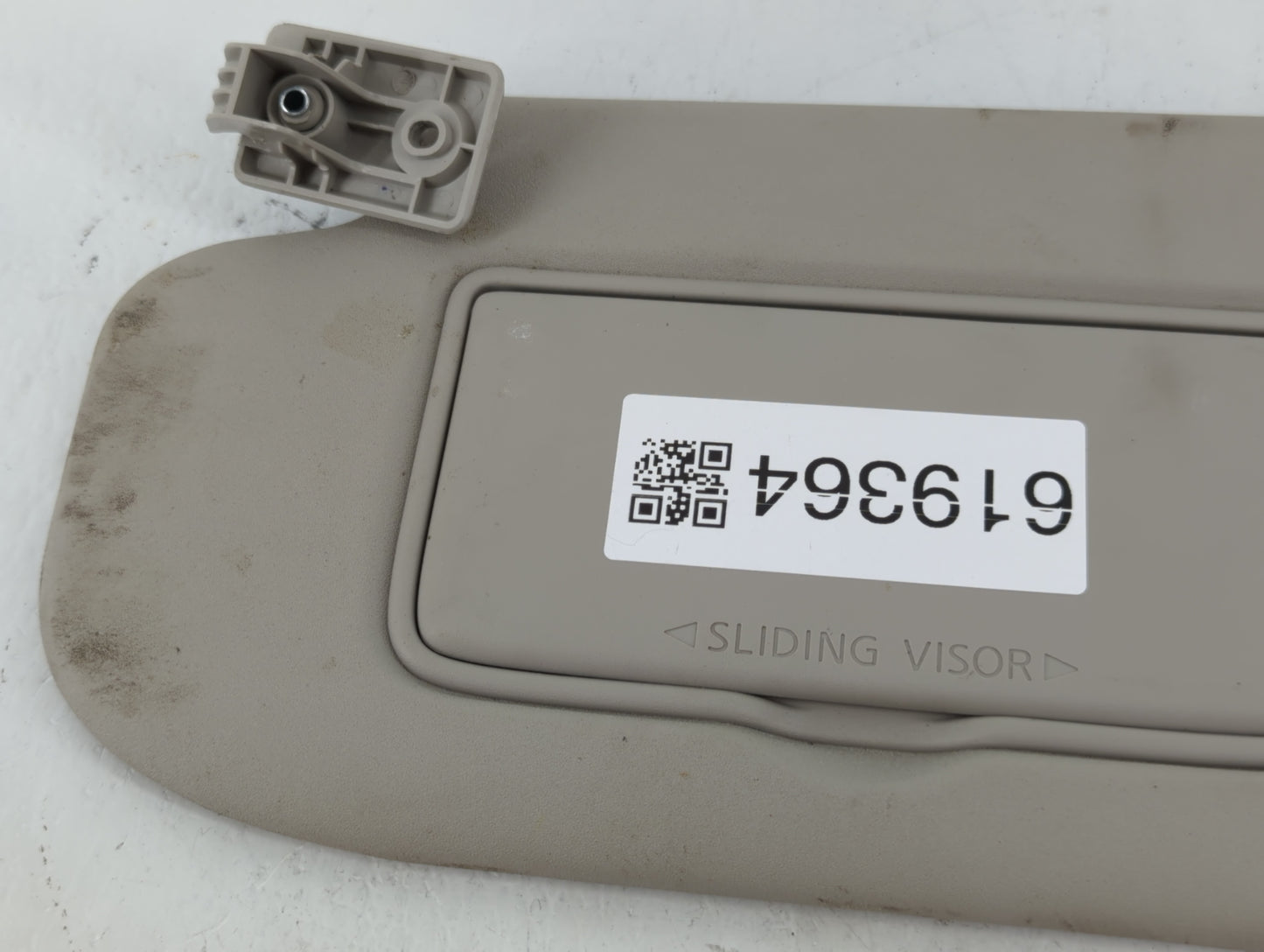 2019-2022 Nissan Rogue Sport Sun Visor Shade Replacement Driver Left Mirror Fits Fits 2019 2020 2021 2022 OEM Used Auto Part