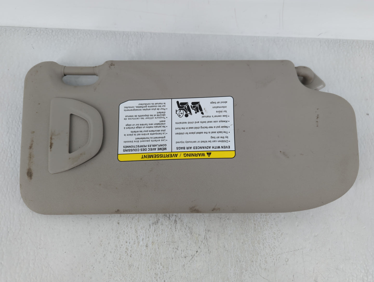 2019-2022 Nissan Rogue Sport Sun Visor Shade Replacement Driver Left Mirror Fits Fits 2019 2020 2021 2022 OEM Used Auto Part