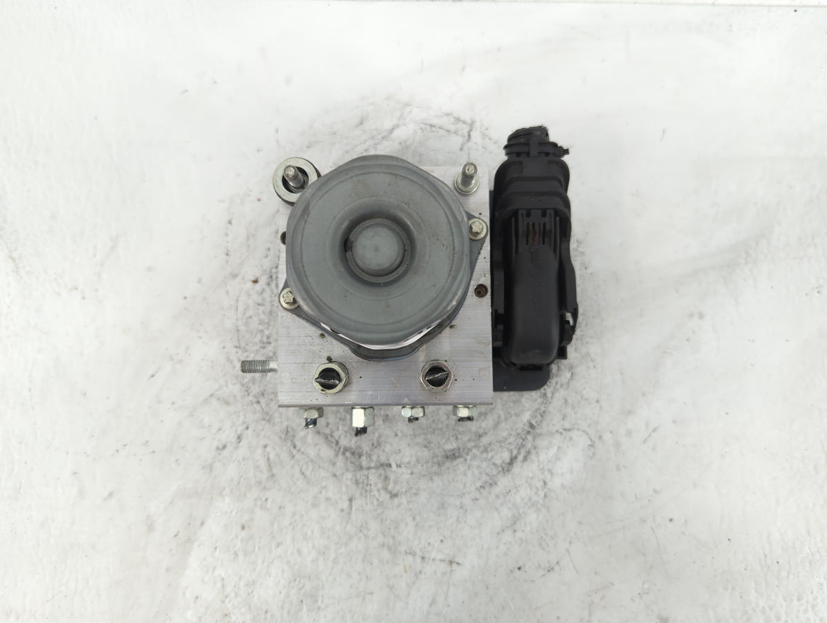 2019-2021 Nissan Rogue Sport Anti-Lock Brake ABS Pump Module Actuator OEM P/N:47660 6MM0A Fits Fits 2019 2020 2021 OEM Used 