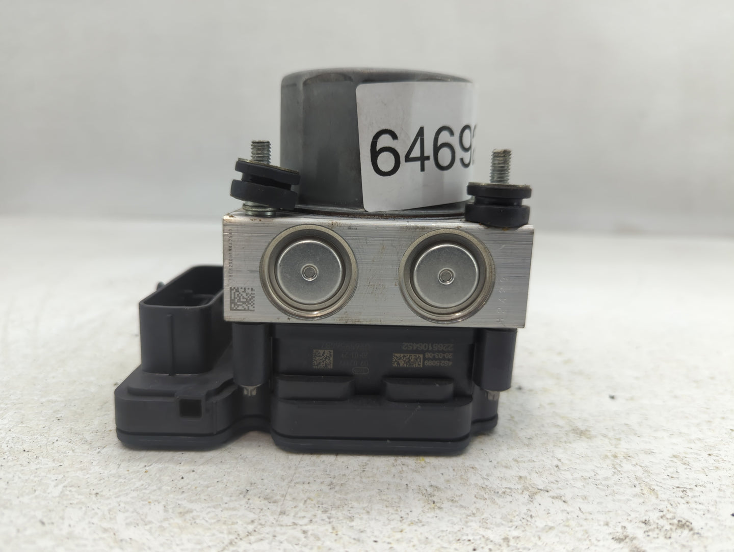 2019-2021 Nissan Rogue Sport ABS Pump Control Module Replacement P/N:47660 6MM0A Fits Fits 2019 2020 2021 OEM Used Auto Part
