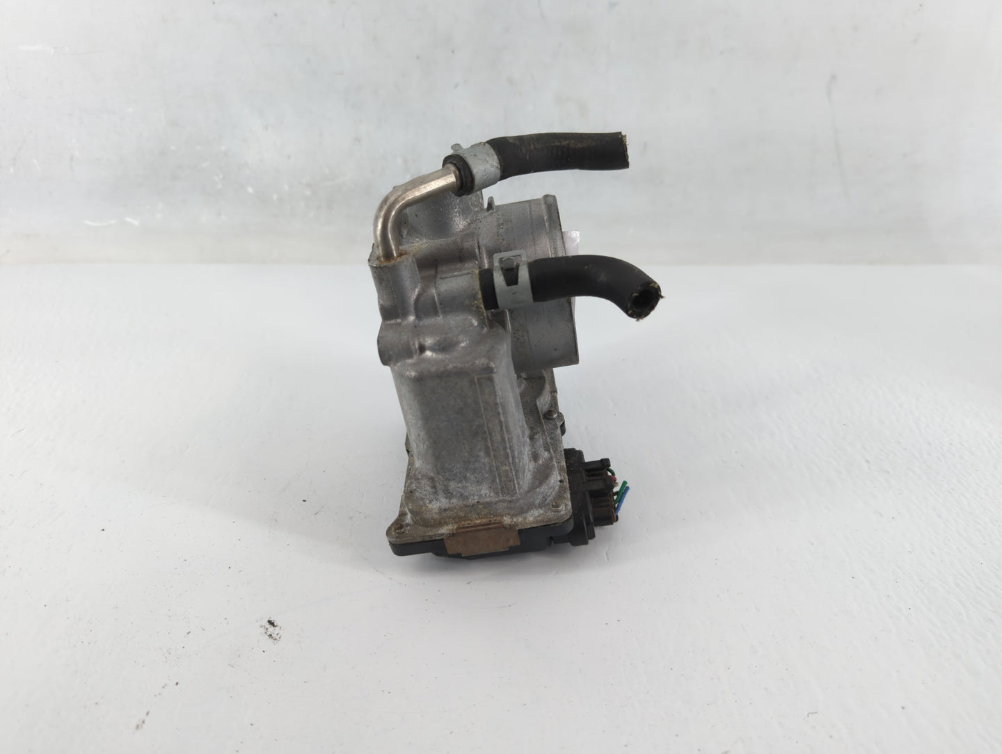 2018-2022 Nissan Rogue Sport Throttle Body P/N:9K05 4BA60-01 F Fits Fits 2018 2019 2020 2021 2022 OEM Used Auto Parts - Oemu