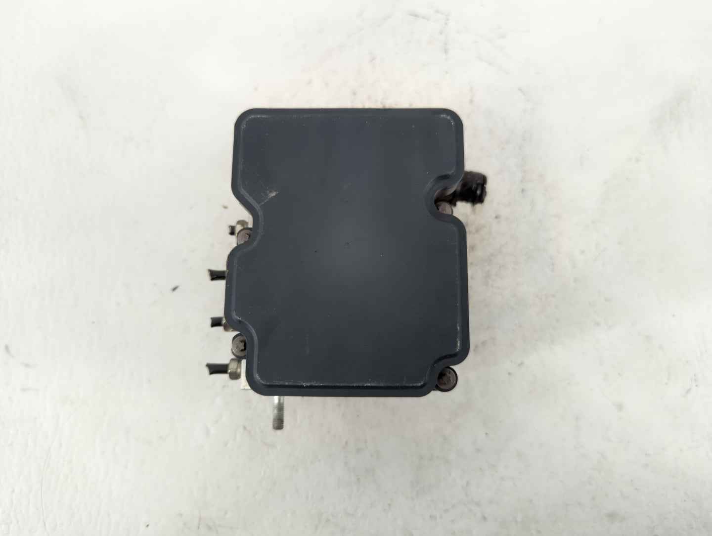 2019-2021 Nissan Rogue Sport ABS Pump Control Module Replacement P/N:47660 6MM0A Fits Fits 2019 2020 2021 OEM Used Auto Part