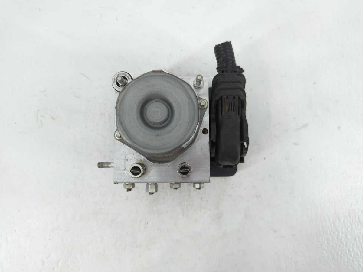 2019-2021 Nissan Rogue Sport Anti-Lock Brake ABS Pump Module Actuator OEM P/N:47660 6MM0A Fits Fits 2019 2020 2021 OEM Used 
