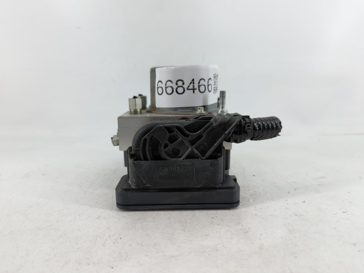 2019-2021 Nissan Rogue Sport ABS Pump Control Module Replacement P/N:47660 6MM0A Fits Fits 2019 2020 2021 OEM Used Auto Part