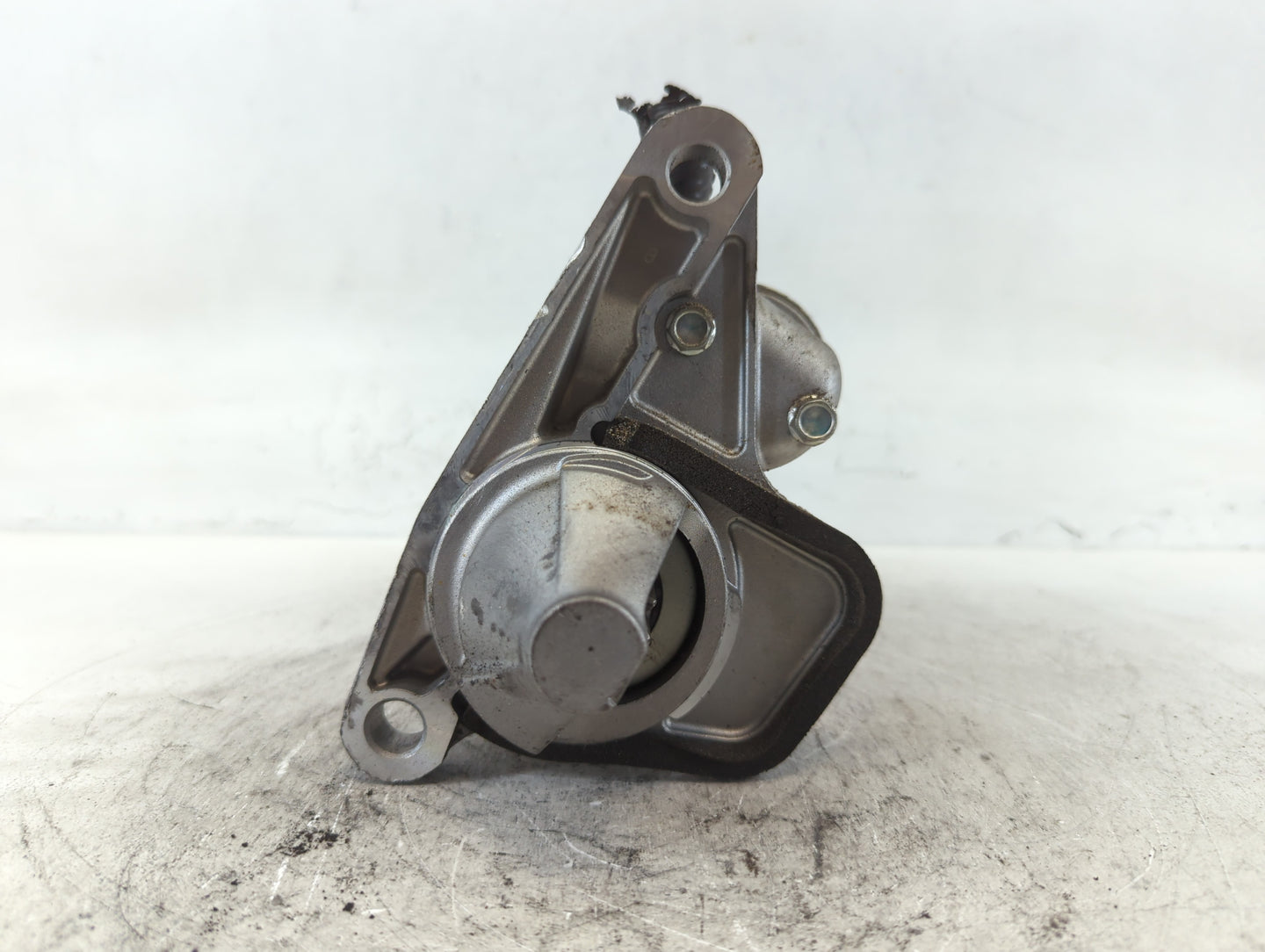 2017-2020 Nissan Rogue Sport Car Starter Motor Solenoid OEM P/N:23300 4BBB0B Fits Fits 2017 2018 2019 2020 2021 OEM Used Aut