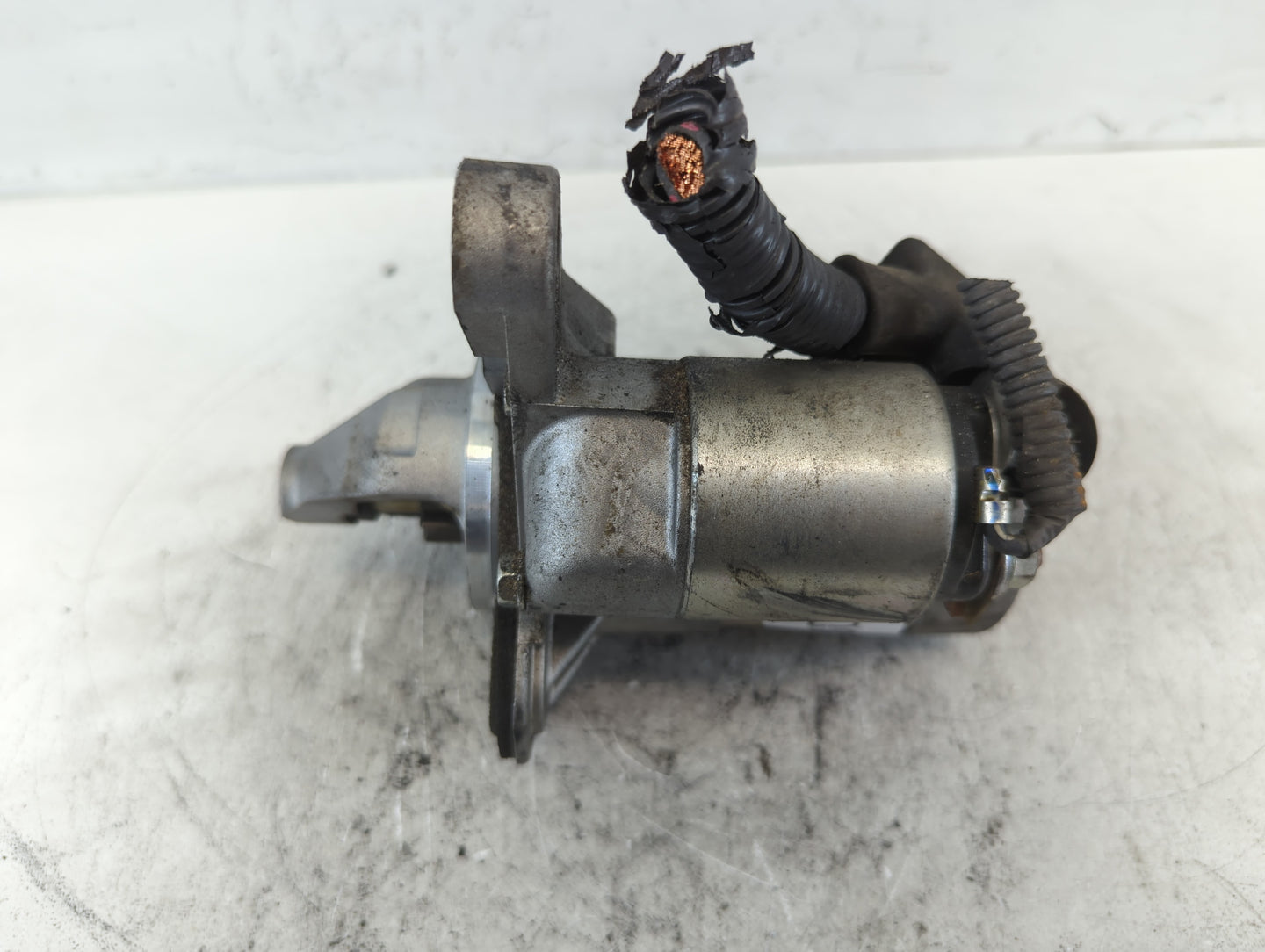 2017-2020 Nissan Rogue Sport Car Starter Motor Solenoid OEM P/N:23300 4BBB0B Fits Fits 2017 2018 2019 2020 2021 OEM Used Aut
