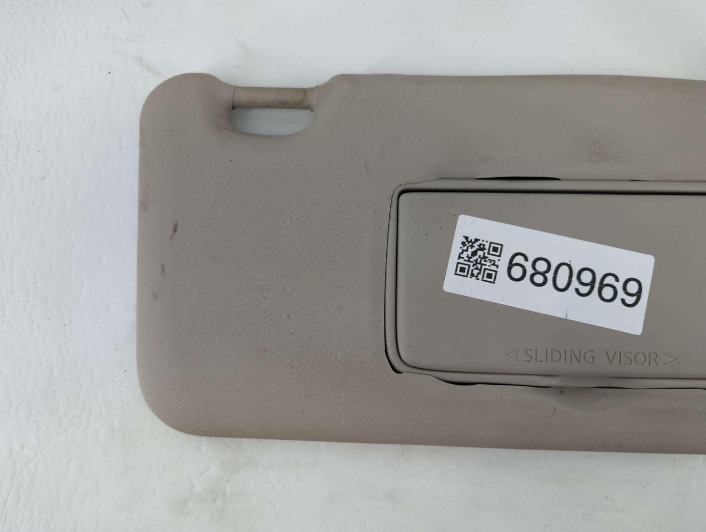 2019-2022 Nissan Rogue Sport Sun Visor Shade Replacement Passenger Right Mirror Fits Fits 2019 2020 2021 2022 OEM Used Auto 