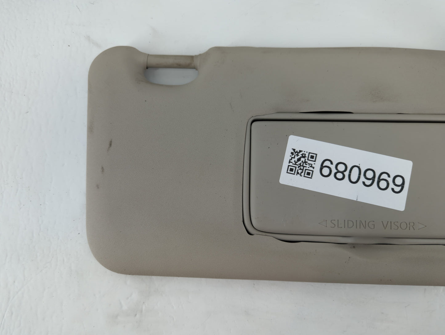 2019-2022 Nissan Rogue Sport Sun Visor Shade Replacement Passenger Right Mirror Fits Fits 2019 2020 2021 2022 OEM Used Auto 