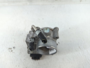 2018-2022 Nissan Rogue Sport Throttle Body P/N:9J24 B0996 4BA60-01 F Fits Fits 2018 2019 2020 2021 2022 OEM Used Auto Parts