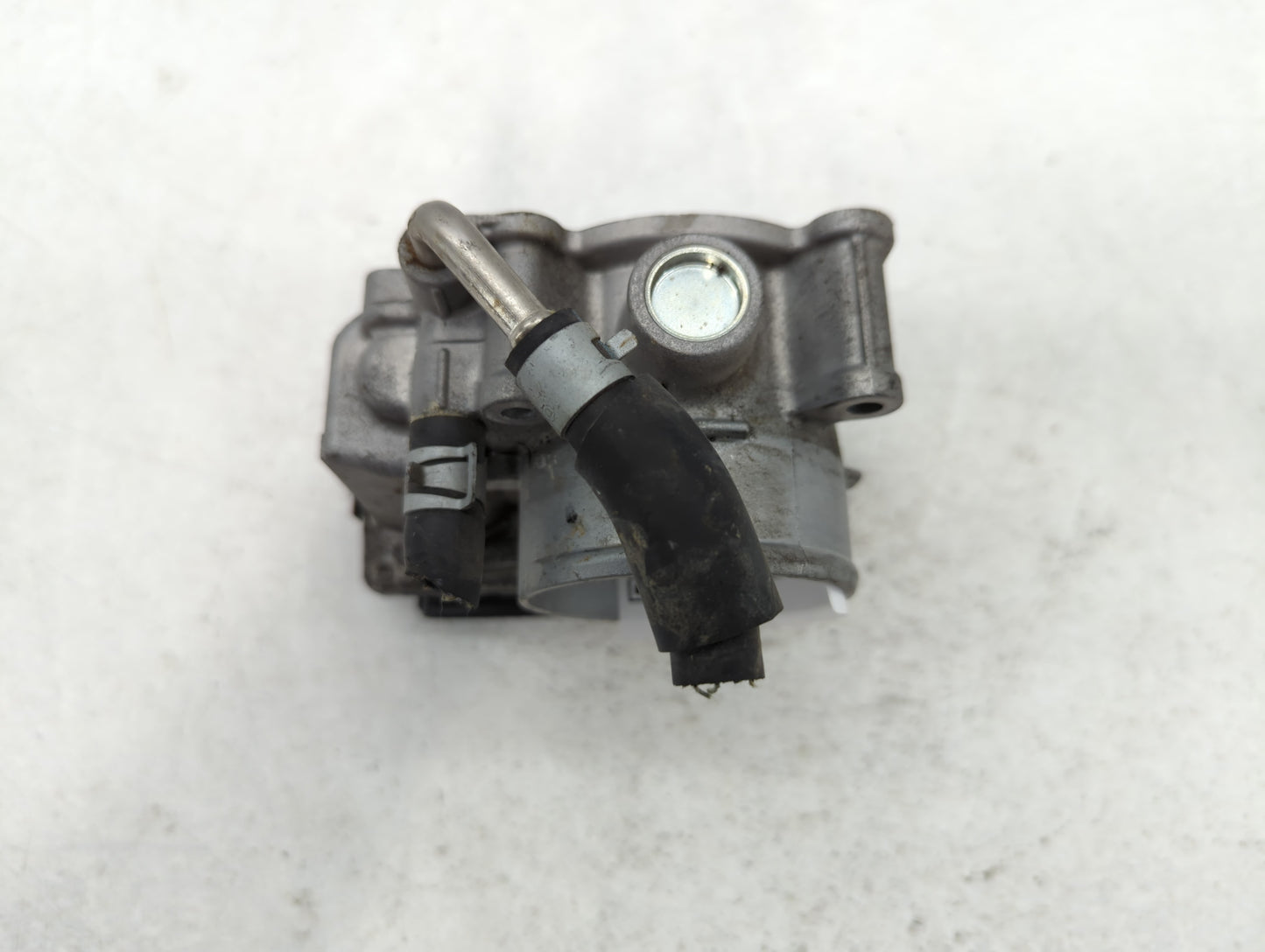 2018-2022 Nissan Rogue Sport Throttle Body P/N:4BA60-01 F Fits Fits 2018 2019 2020 2021 2022 OEM Used Auto Parts - Oemusedau