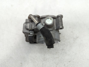 2018-2022 Nissan Rogue Sport Throttle Body P/N:4BA60-01 F Fits Fits 2018 2019 2020 2021 2022 OEM Used Auto Parts