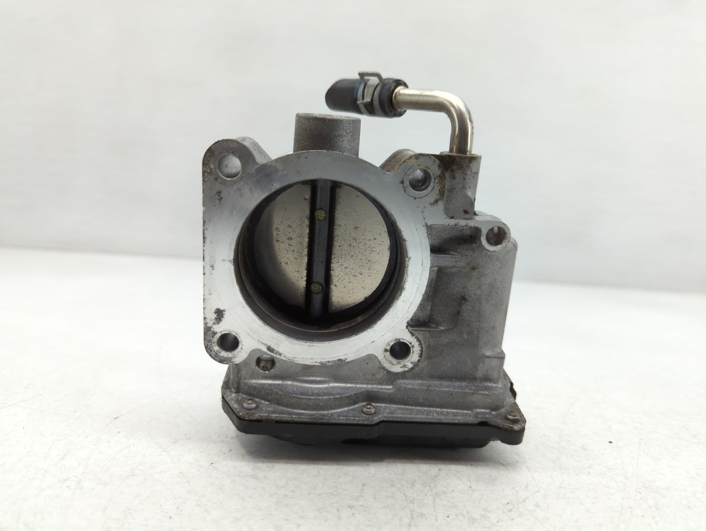 2018-2022 Nissan Rogue Sport Throttle Body P/N:B1327 9126, 4BA60-01 F Fits Fits 2018 2019 2020 2021 2022 OEM Used Auto Parts