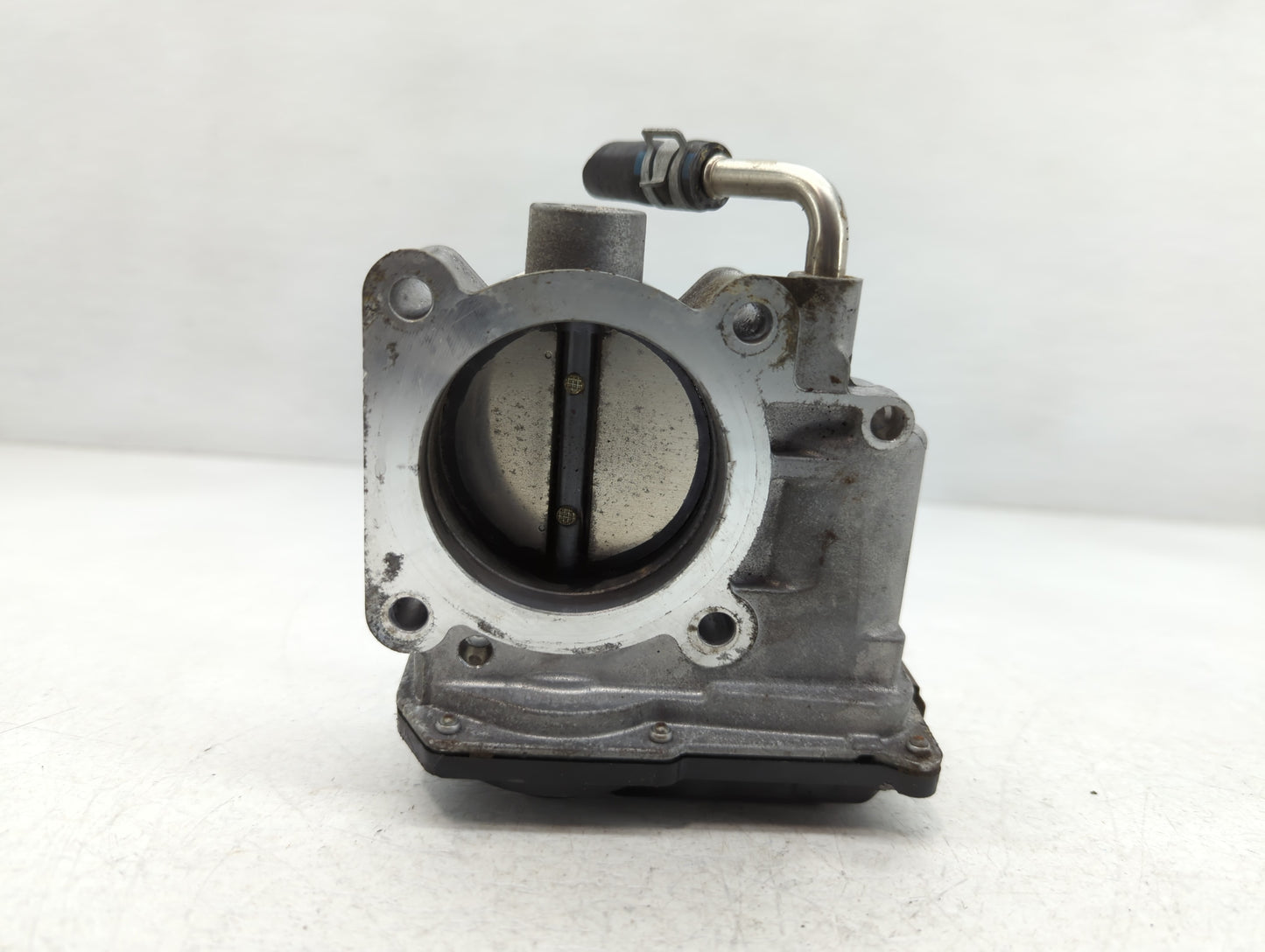 2018-2022 Nissan Rogue Sport Throttle Body P/N:B1327 9126, 4BA60-01 F Fits Fits 2018 2019 2020 2021 2022 OEM Used Auto Parts