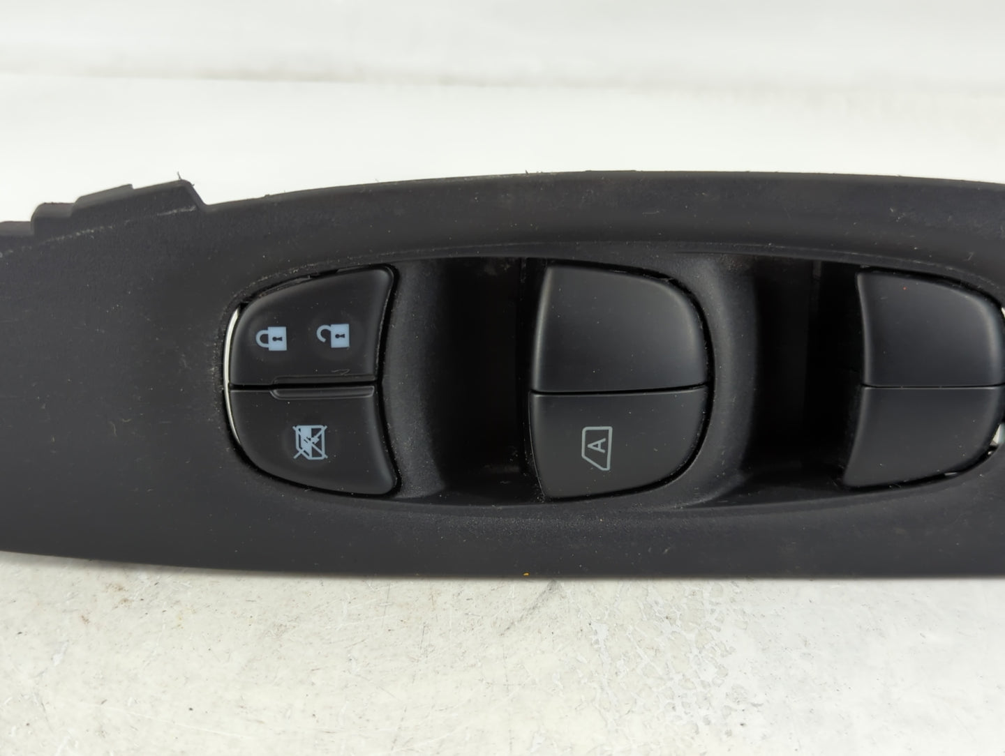 2017-2022 Nissan Rogue Sport Master Power Window Switch Replacement Driver Side Left P/N:25401 6MA0C Fits OEM Used Auto Part
