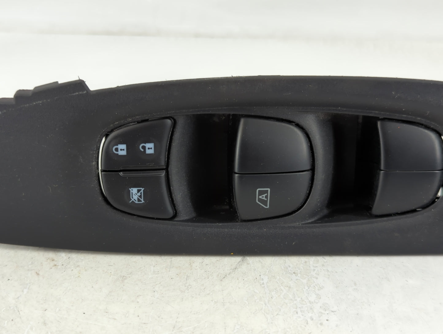 2017-2022 Nissan Rogue Sport Master Power Window Switch Replacement Driver Side Left P/N:25401 6MA0C Fits OEM Used Auto Part