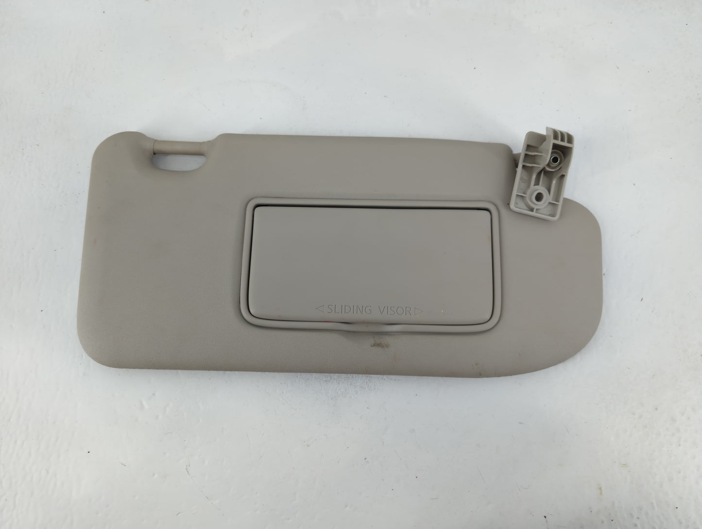 2019-2022 Nissan Rogue Sport Sun Visor Shade Replacement Passenger Right Mirror Fits Fits 2019 2020 2021 2022 OEM Used Auto 