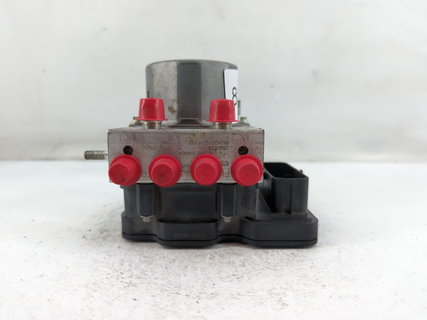 2019-2021 Nissan Rogue Sport ABS Pump Control Module Replacement P/N:47660 6MM0A Fits Fits 2019 2020 2021 OEM Used Auto Part