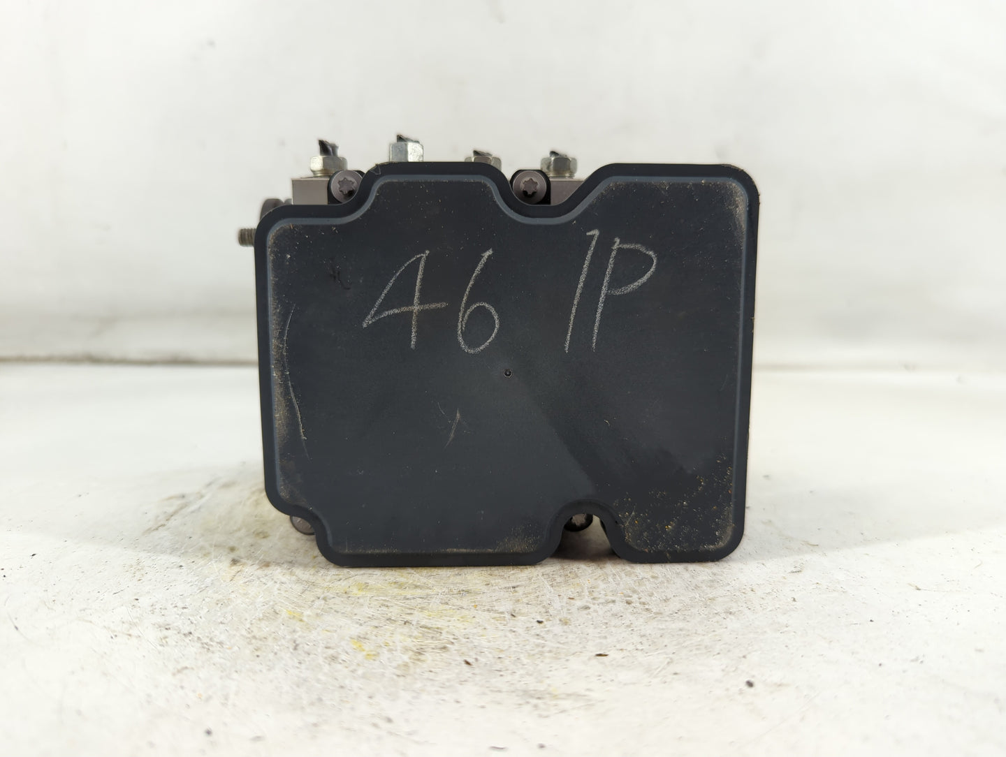 2019-2021 Nissan Rogue Sport ABS Pump Control Module Replacement P/N:47660 6MM0A Fits Fits 2019 2020 2021 OEM Used Auto Part