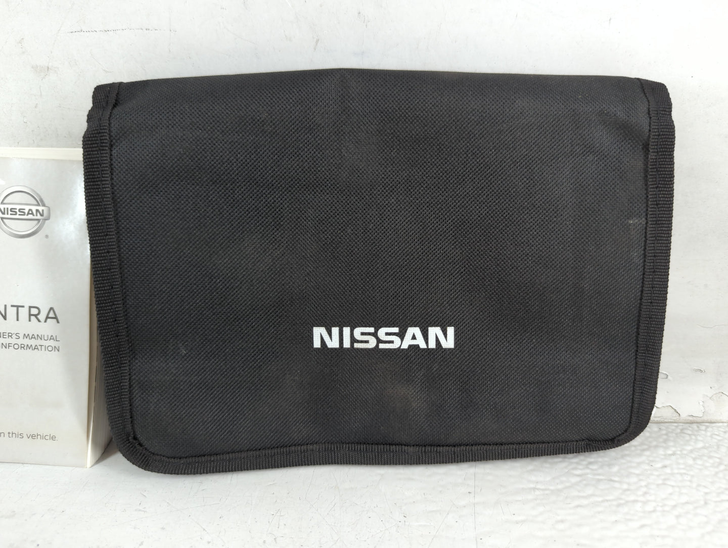 2020 Nissan Sentra Owners Manual Book Guide P/N:OM20EM 0B18U0 OEM Used Auto Parts - Oemusedautoparts1.com