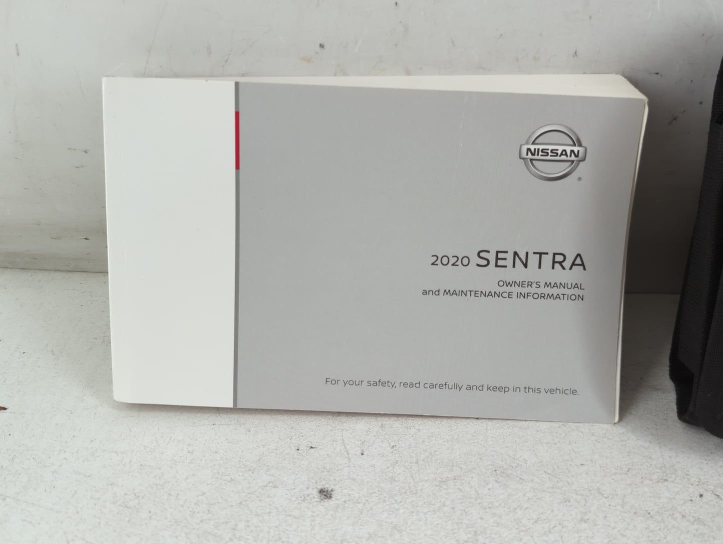 2020 Nissan Sentra Owners Manual Book Guide P/N:OM20EM 0B18U1 OEM Used Auto Parts - Oemusedautoparts1.com