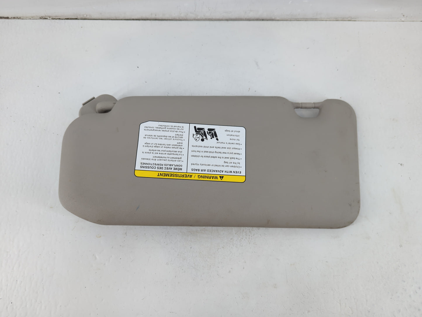 2020-2022 Nissan Sentra Sun Visor Shade Replacement Passenger Right Mirror Fits Fits 2020 2021 2022 OEM Used Auto Parts - Oe