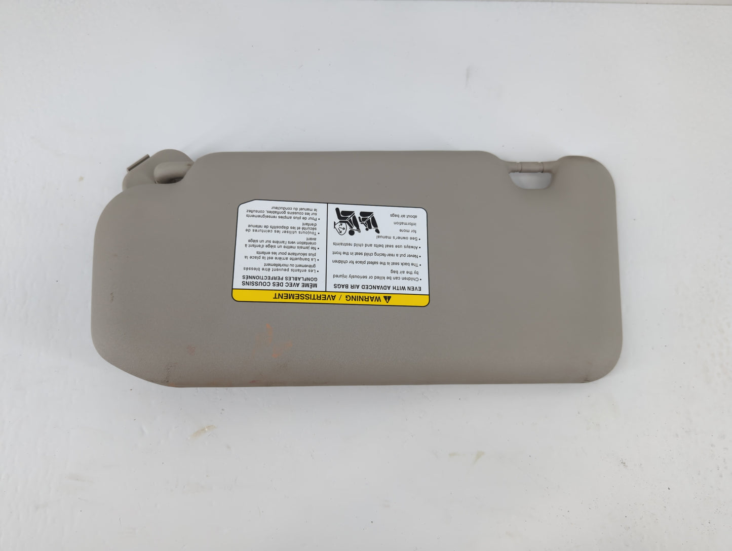 2020-2022 Nissan Sentra Sun Visor Shade Replacement Passenger Right Mirror Fits Fits 2020 2021 2022 OEM Used Auto Parts - Oe